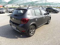 Usata Dacia Sandero Stepway 90 CV (66 kW) 2018 Grigio Utilitaria