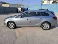 Usata Opel Astra Cosmo 110 CV (80 kW) 2014 Argento Station wagon