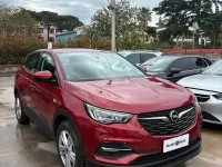 Usado Opel Grandland X Business 131 CV (96 kW) 2020 Rojo SUV