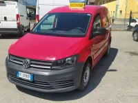 Usata VW Caddy 122 CV (89 kW) 2016 Rosso Monovolume