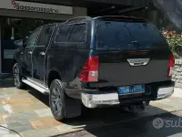 Begagnad Toyota HiLux 150 HK (110 kW) 2025 Svart Pickup