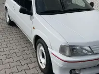 Usata Peugeot 106 98 CV (72 kW) 1995 Bianco Utilitaria