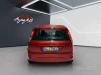 Brugt Ford Fiesta Ghia 75 HK (55 kW) 2007 Rød Hatchback