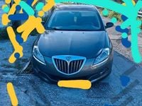 Usata Lancia Delta 80 CV (58 kW) 2010 Utilitaria