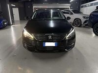 Gebraucht Peugeot 308 SW Allure 131 PS (96 kW) 2019 Schwarz Kombi