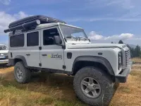 Usata Land Rover Defender SE 122 CV (89 kW) 2004 Grigio Station wagon