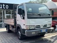 Usata Nissan Cabstar 125 CV (91 kW) 2006 Bianco Pick-up