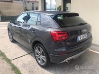 Usata Audi Q2 Sport 116 CV (85 kW) 2016 Grigio SUV