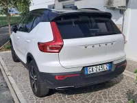 Usata Volvo XC40 R-Design 150 CV (110 kW) 2020 Bianco SUV