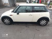 Usata Mini ONE 90 CV (66 kW) 2004 Utilitaria