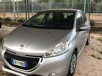 Usata Peugeot 208 68 CV (50 kW) 2012 Grigio Utilitaria