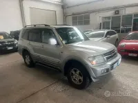 Usata Mitsubishi Pajero 115 CV (84 kW) 2003 Grigio SUV