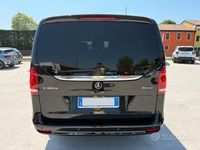 Gebraucht Mercedes V300 AMG 237 PS (174 kW) 2023 Schwarz Van / Kleinbus