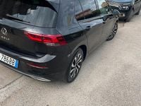 Usata VW Golf VII 150 CV (110 kW) 2021 Nero Utilitaria