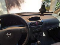 Usata Opel Corsa Comfort 75 CV (55 kW) 2002 Berlina