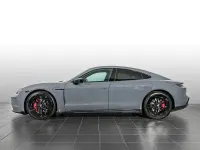 Nuova Porsche Taycan 4S Black Edition 439 kW (598 CV) 2026 Berlina
