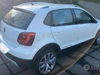 Usata VW Polo Cross 90 CV (66 kW) 2015 Bianco Utilitaria