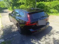Usata Volvo V60 150 CV (110 kW) 2019 Nero Station wagon