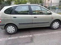 Usata Renault Scénic 107 CV (78 kW) 2001 Monovolume