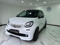 Usata Smart ForFour Brabus 90 CV (66 kW) 2018 Bianco Utilitaria