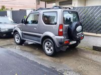 Usata Suzuki Jimny 86 CV (63 kW) 2008 Grigio SUV