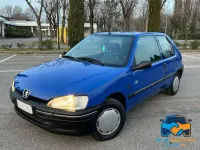 Usata Peugeot 106 50 CV (36 kW) 1997 Blu/azzurro Utilitaria