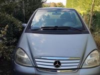 Usata Mercedes A160 102 CV (75 kW) 1999 Grigio Utilitaria