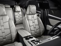 Nuova DS Automobiles DS7 Crossback Performance Line Plus 181 CV (133 kW) 2025 Grigio premiere SUV