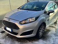 Usata Ford Fiesta 60 CV (44 kW) 2014 Grigio Utilitaria