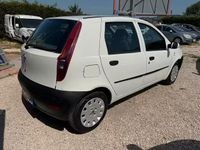 Usata Fiat Punto 69 CV (50 kW) 2010 Bianco Utilitaria