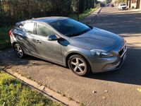 Usata Volvo V40 Momentum 190 CV (139 kW) 2017 Grigio Station wagon