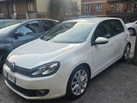 Usata VW Golf VI Highline 122 CV (89 kW) 2011 Bianco Utilitaria