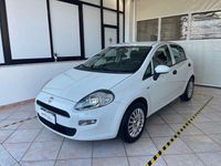 Usata Fiat Punto Young 69 CV (50 kW) 2016 Bianco Utilitaria
