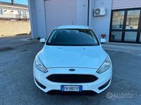 Usata Ford Focus Business Edition 120 CV (88 kW) 2017 Bianco Station wagon