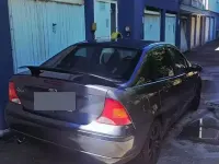 Usata Ford Focus 100 CV (73 kW) 2003 Grigio Berlina