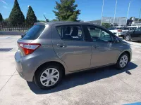Usata Toyota Yaris Hybrid Business Edition 73 CV (53 kW) 2019 Grigio Berlina