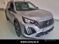 Usata Peugeot 2008 Allure 136 CV (100 kW) 2025 Grigio SUV