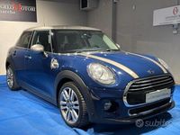 Usata Mini Cooper D 116 CV (85 kW) 2016 Blu Utilitaria