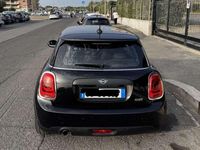 Usata Mini ONE 75 CV (55 kW) 2019 Nero Utilitaria