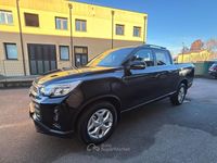 Nuova Ssangyong (KGM) Rexton 201 CV (147 kW) 2025 Nero SUV