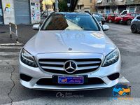 Usata Mercedes C220 Premium 194 CV (142 kW) 2021 Argento Station wagon