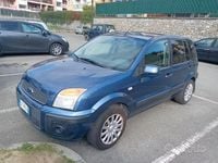 Usata Ford Fusion 80 CV (58 kW) 2006 Blu/azzurro Utilitaria