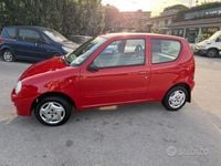 Usata Fiat 600 54 CV (39 kW) 2007 Rosso Utilitaria