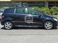 Usata Mercedes B180 Executive 109 CV (80 kW) 2011 Nero Utilitaria