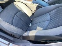 Usata Mercedes E220 150 CV (110 kW) 2003 Berlina