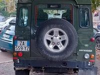 Usata Land Rover Defender 122 CV (89 kW) 2007 Verde SUV