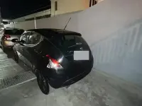 Usata Lancia Ypsilon 60 CV (44 kW) 2017 Nero Utilitaria