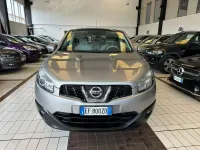 Usata Nissan Qashqai Tekna 117 CV (86 kW) 2011 Grigio SUV
