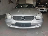 Usata Mercedes SLK200 163 CV (119 kW) 2002 Grigio Cabrio