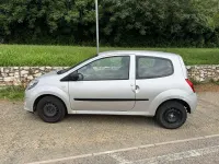Usata Renault Twingo LE 58 CV (42 kW) 2010 Argento Utilitaria